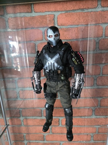 Crossbones artfigures 026 - artfigures, af-026